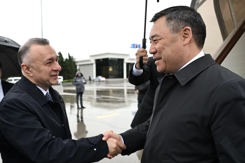 Kyrgyz President Sadyr Japarov arrives in Azerbaijan