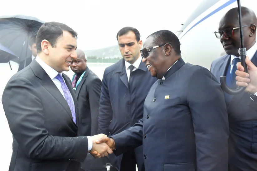 Zimbabvenin Vitse-prezidenti WUF13-də iştirak üçün Azərbaycana gəlib