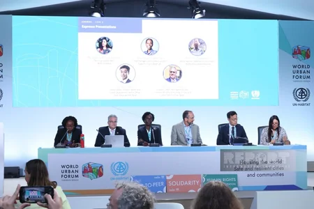 WUF13-ün birinci günü başa çatıb