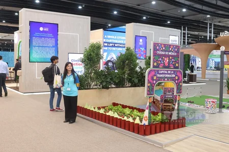 Colors of United World at Urban Expo – PHOTOS