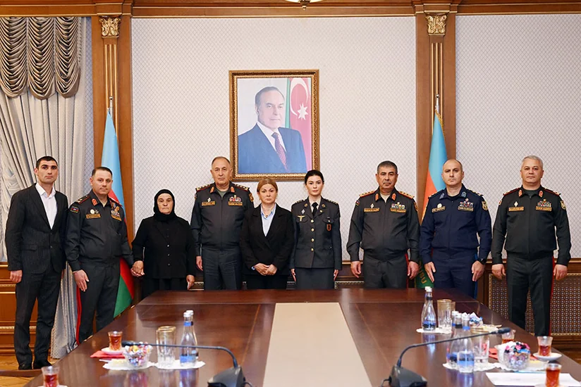 Defense Minister presents families of Azerbaijan National Heroes with medals