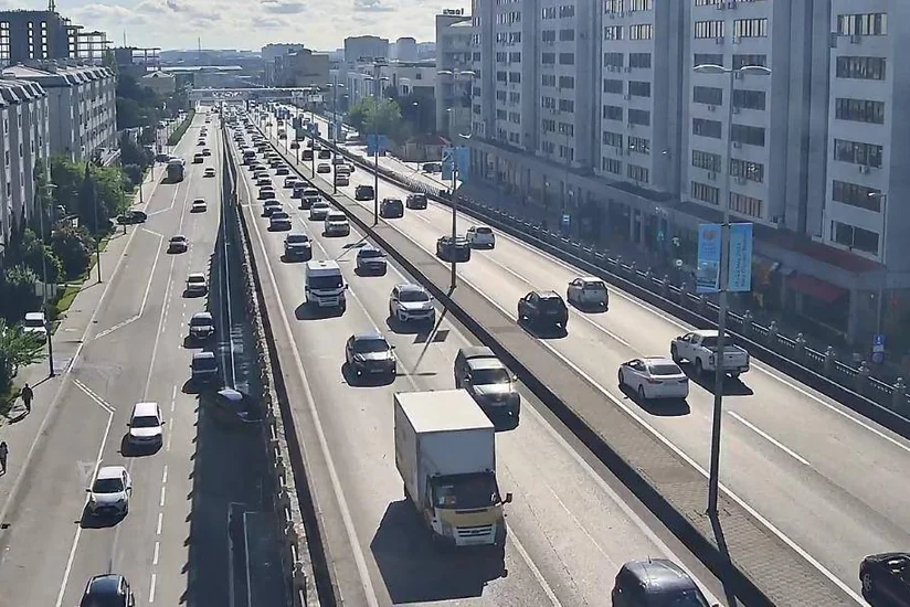 Bakının bəzi yollarında sıxlıq müşahidə olunur