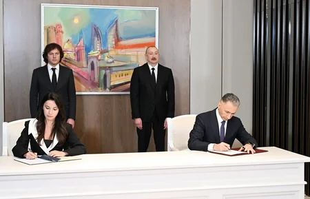 İlham Əliyevin Gürcüstanın Baş naziri ilə görüşü olub