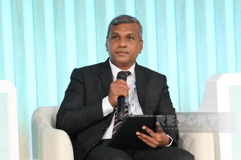 Sri Lanka's minister speaks at WUF13 about plans to build 10 satellite towns to ease congestion in Colombo