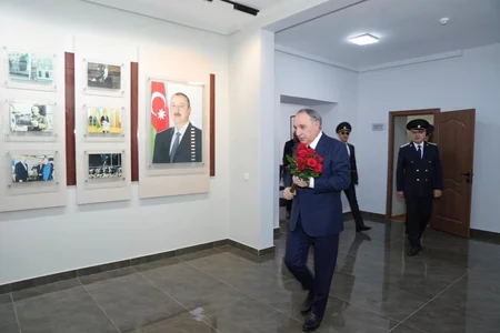 Baş prokuror Xankəndi şəhərində vətəndaşları qəbul edib