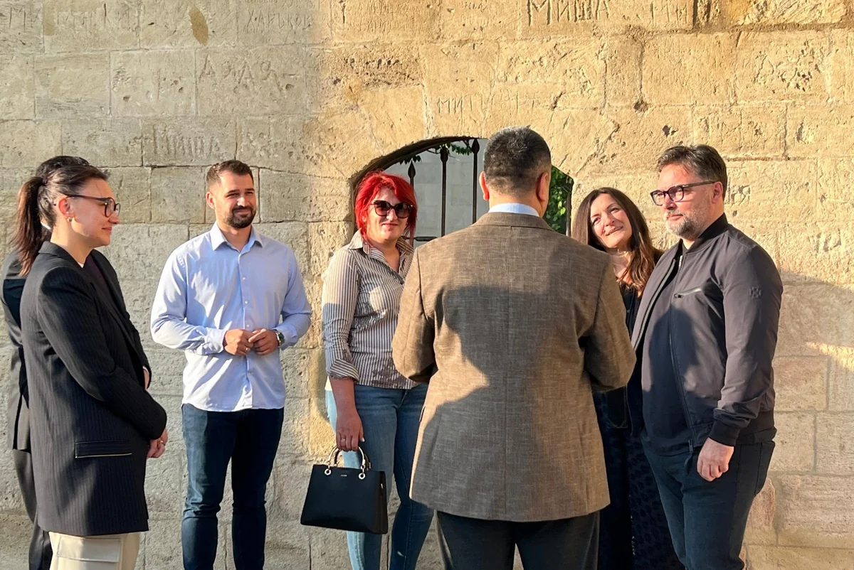 Bosnia and Herzegovina deputy PM visits Icherisheher
