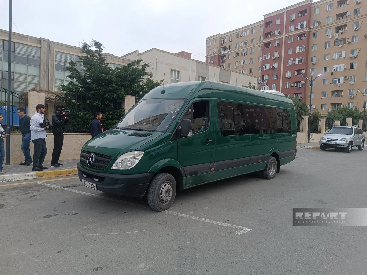 Növbəti köç karvanı Şükürbəyli kəndinə çatıb, açarlar təqdim edilib - YENİLƏNİB