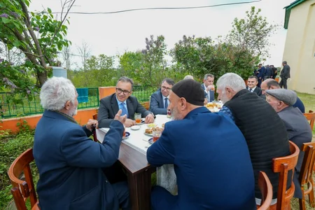 Ramin Məmmədov Qusarda məscidlərin fəaliyyəti ilə tanış olub
