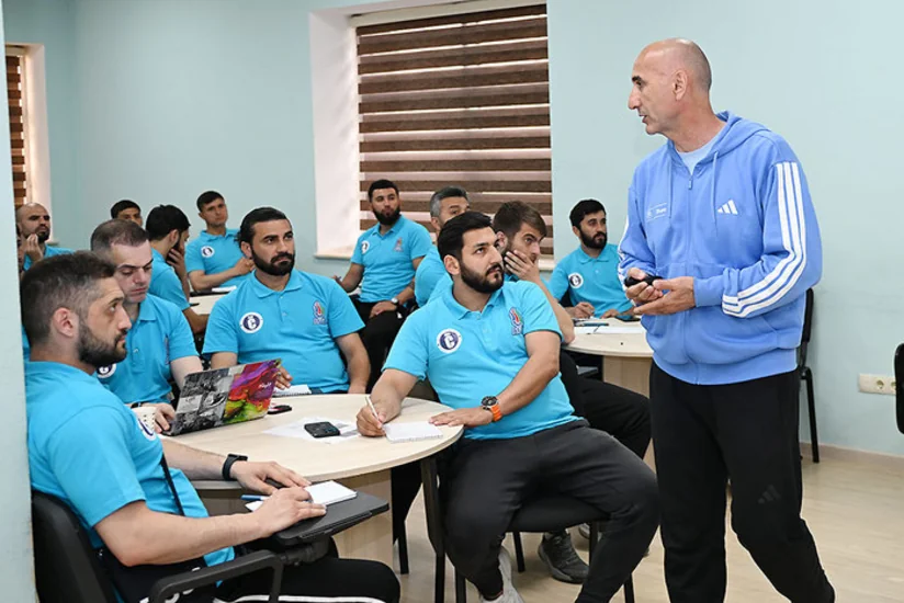 Bakıda UEFA-nın C kateqoriyalı məşqçi kursunun I mərhələsi başa çatıb