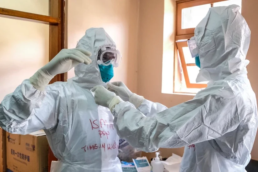 В Уганде число заразившихся лихорадкой Эбола возросло до пяти