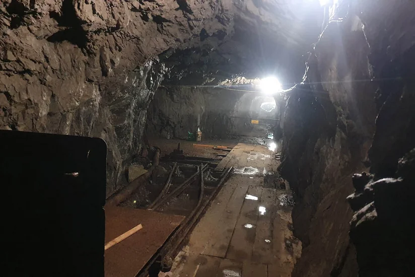 Anqolada qızıl mədənində torpaq sürüşməsi zamanı azı 28 nəfər ölüb