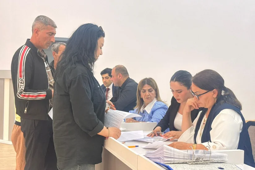 Növbəti köç Şükürbəyli kəndinə çatıb, mənzillərin açarları təqdim edilib - YENİLƏNİB-2