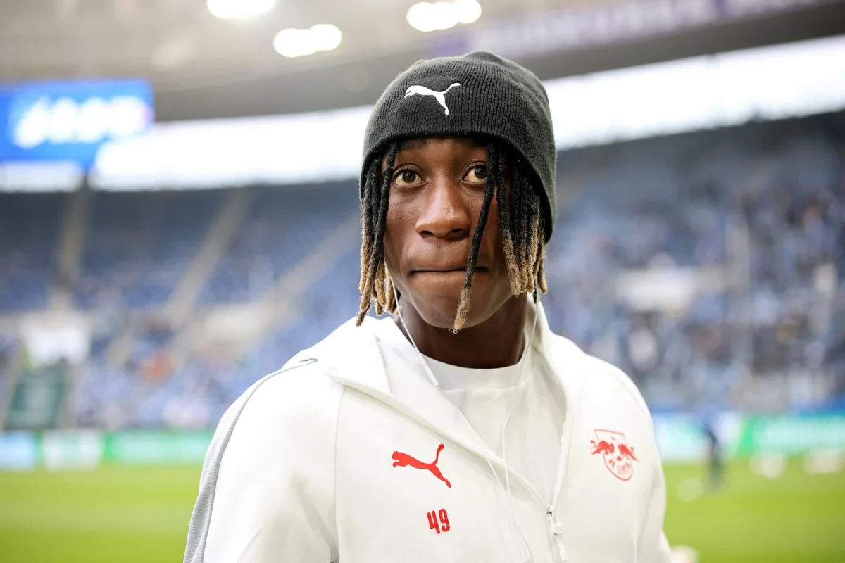 Liverpul və PSJ Leyptsiqin futbolçusu Yann Diomande üçün yarışır