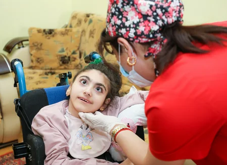 Azərbaycanda hərəkət məhdudiyyətli 4 161 qız ev şəraitində tibbi müayinəyə cəlb olunub