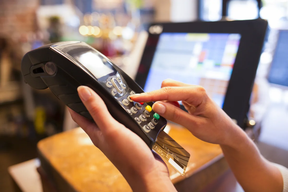 Azərbaycanda POS-terminalların 50 %-i aktiv istifadə olunur