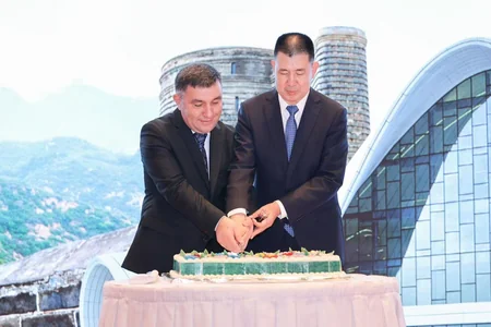 Chinese special envoy: Azerbaijan-China trade rose over 30% in Q126