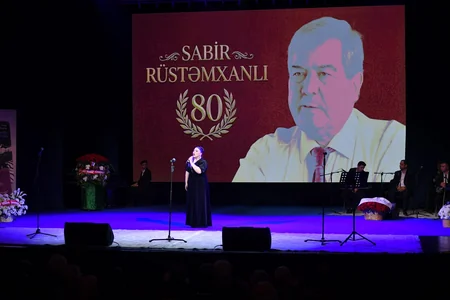 Sabir Rüstəmxanlının 80 illik yubileyi münasibətilə ədəbi-bədii gecə keçirilib