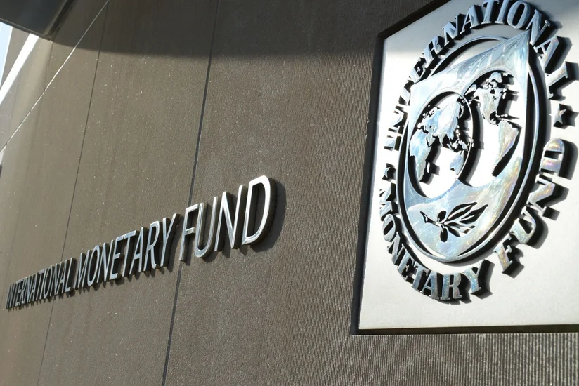 IMF-in missiyası EFF proqramını yenidən nəzərdən keçirmək üçün Kiyevə gedib