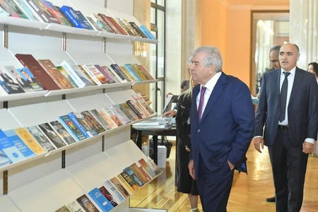 Sabir Rüstəmxanlının 80 illik yubileyi münasibətilə ədəbi-bədii gecə keçirilib