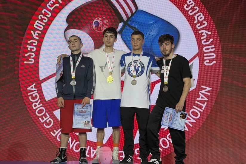 Azərbaycan boksçuları Batumidə 5 medal qazanıblar