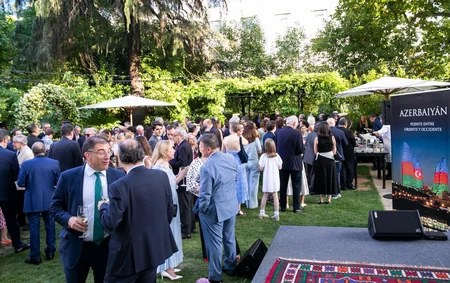 Azerbaijan's Independence Day marked in Madrid