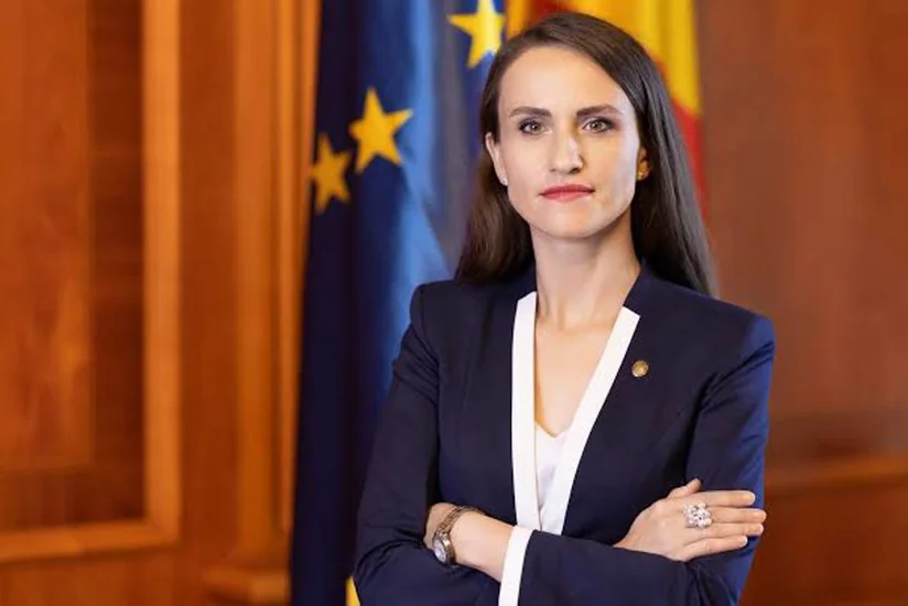 Oana-Silviya Tsoyu: Rumıniya Prezidenti Rusiya PUA-sı ilə bağlı insident səbəbindən iclas çağırıb - YENİLƏNİB