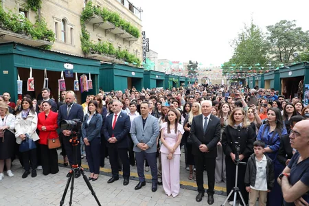 İçərişəhərdə Qarabağ Mədəniyyət Xəritəsi - Hər Rayonun Öz Səsi festivalının açılışı olub