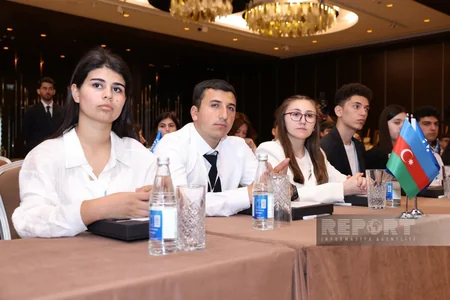 Uşaqların Beynəlxalq Müdafiəsi Gününə həsr olunmuş konfrans keçirilib