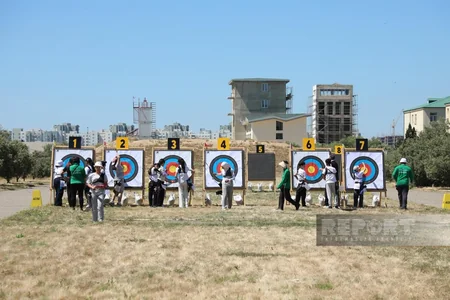 Kamandan oxatma üzrə Azərbaycan birinciliyinin açılış mərasimi keçirilib