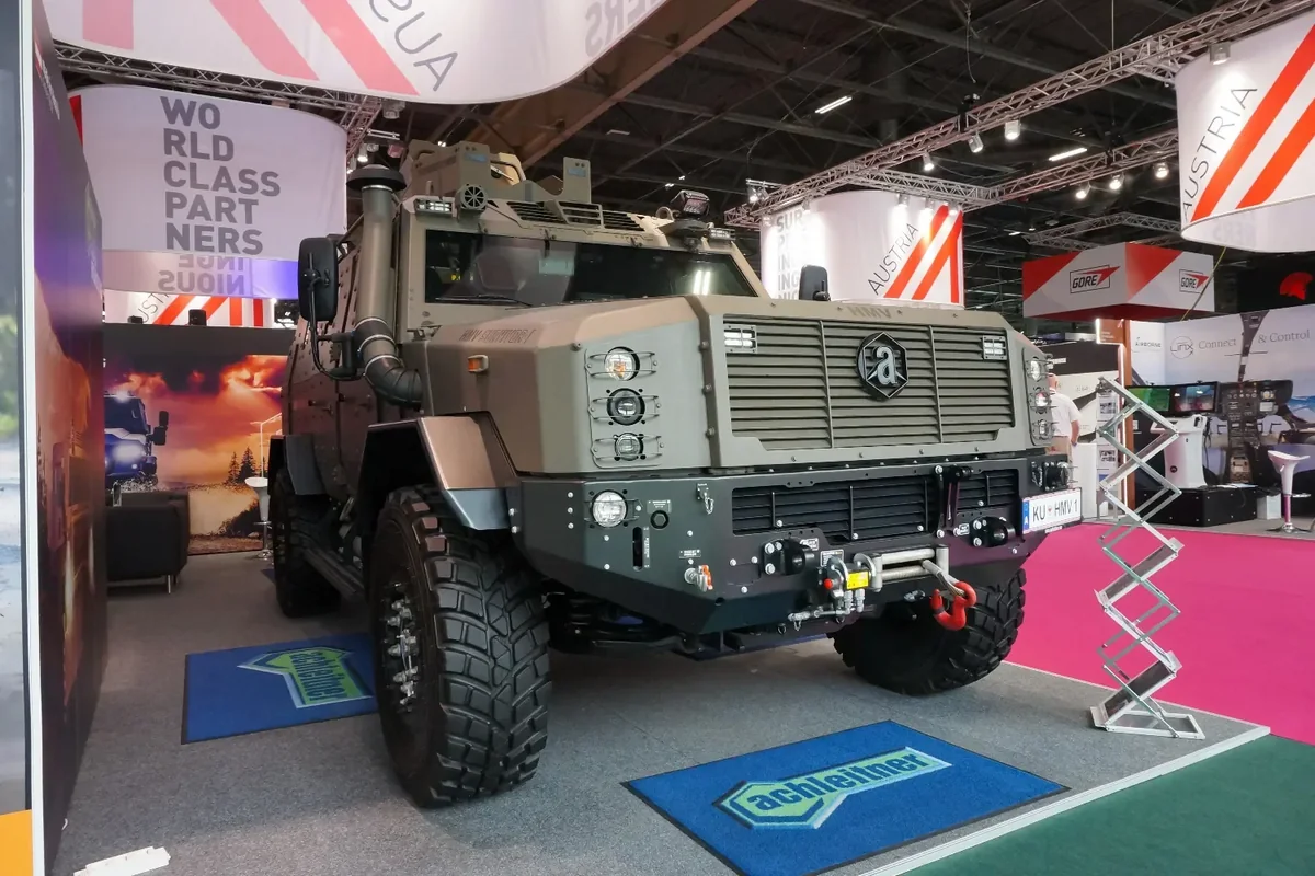 Франция запретила Израилю участие в оборонной выставке Eurosatory