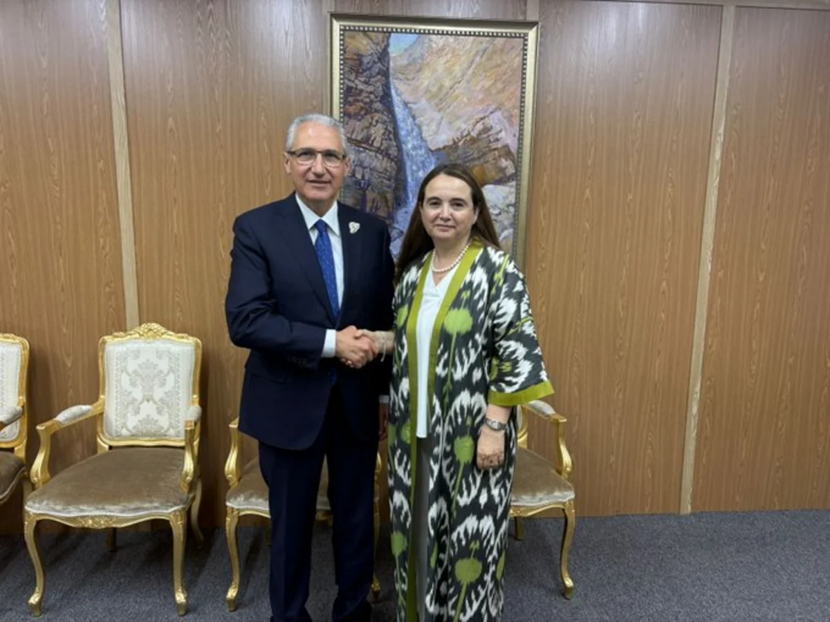 Mukhtar Babayev, IUCN chief discuss regional environmental cooperation