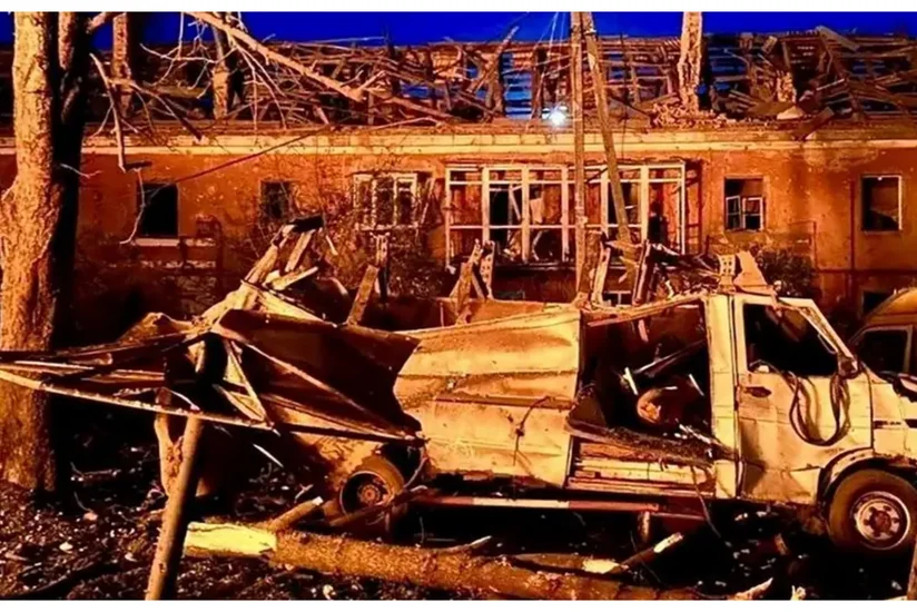 Ukraine rescuers pull dead from rubble after Russian strikes kill 21 people