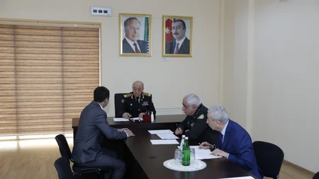 Kəmaləddin Heydərov Xırdalanda vətəndaşları qəbul edib