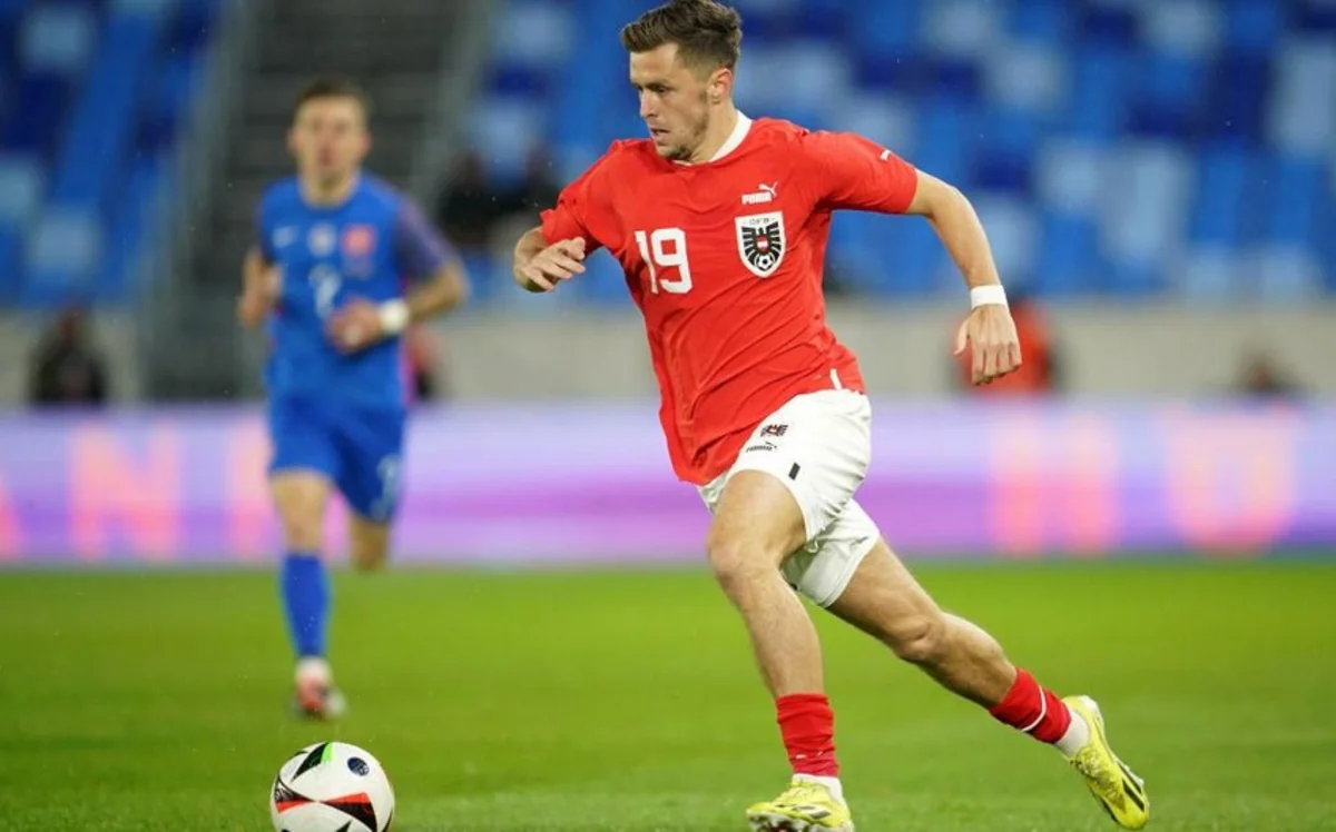Avstriya millisinin futbolçusu Kristof Baumqartner DÇ-2026-da oynaya bilməyəcək