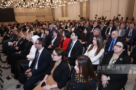 Vətəndaş sağlamlığına rəqəmsal qayğı: Tibbi Rəqəmsal Əkiz Sistemi təqdim olunub