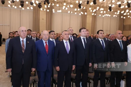 Vətəndaş sağlamlığına rəqəmsal qayğı: Tibbi Rəqəmsal Əkiz Sistemi təqdim olunub