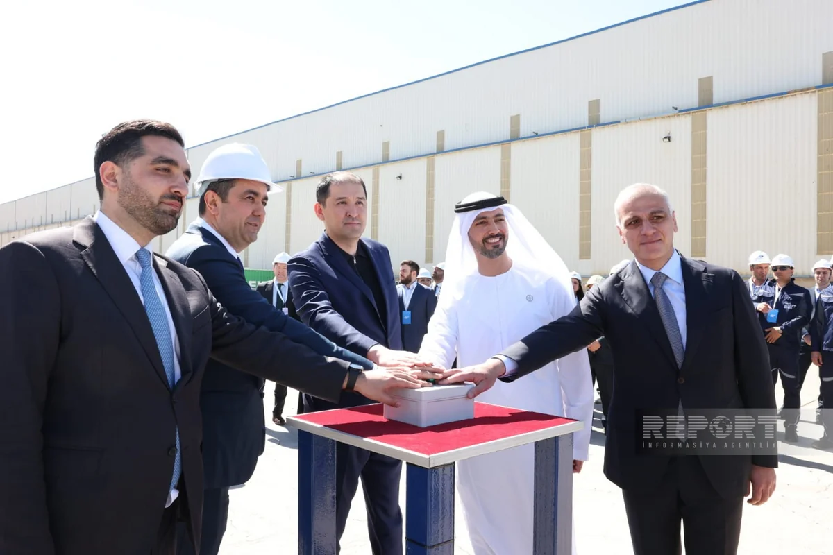 Construction of a 780-TEU сontainer ship begins in Baku