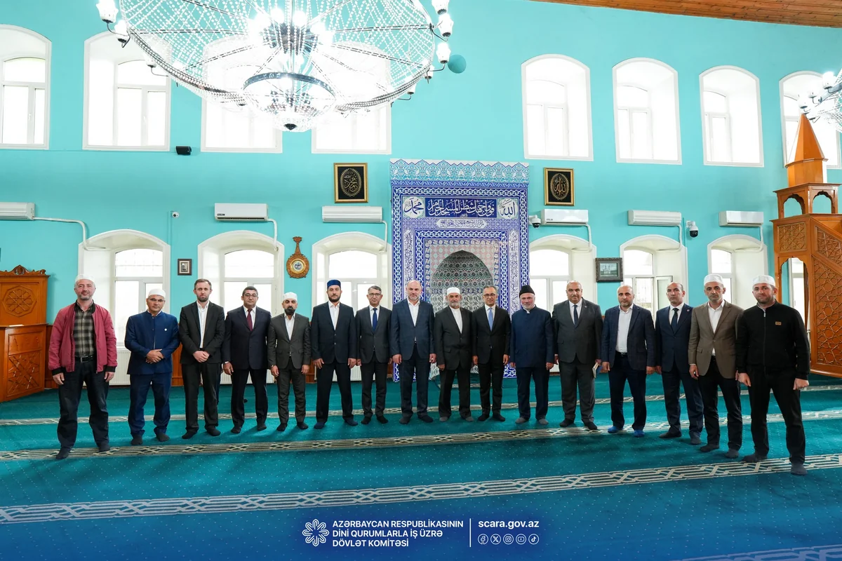 Ramin Məmmədov  Cümə və İmam Əli məscidlərini ziyarət edib