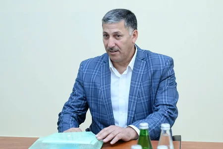 Fərid Qayıbov Neftçala və Salyan rayon sakinlərini qəbul edib