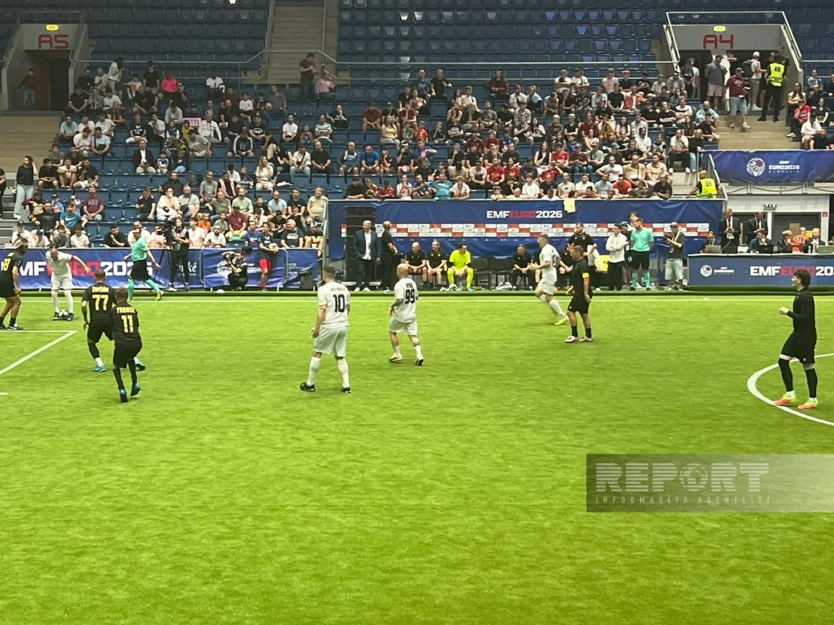 Friendly match featuring Totti held ahead of Azerbaijan–Ukraine match