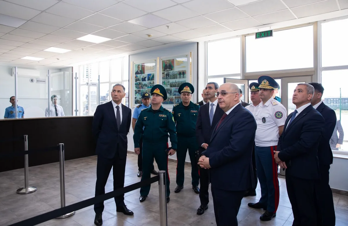 Dövlət qurumlarının nümayəndələri Bakı Limanında görülmüş işlərlə tanış olublar