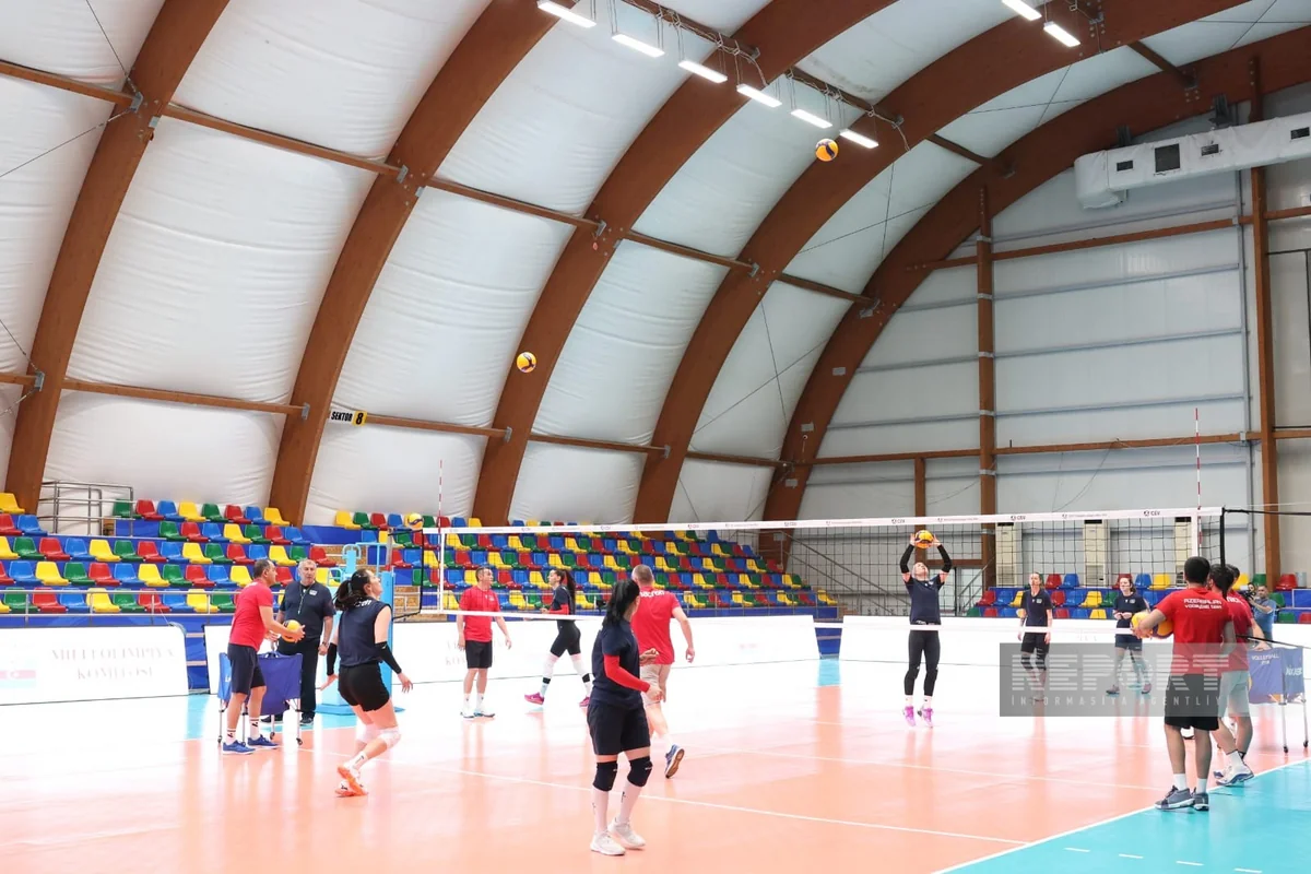 Avropa Liqası: Qadın voleybolçulardan ibarət Azərbaycan millisinin Bakıda açıq məşqi baş tutub