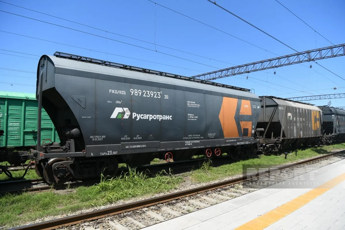 Russia sends another shipment of grain, fertilizer to Armenia via Azerbaijan