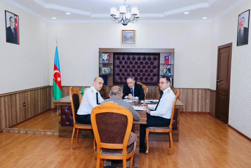 Baş prokuror Şəmkirdə vətəndaşları qəbul edib