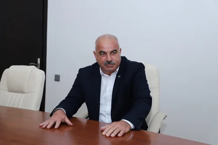 Mürsəl İbrahimov Ağsuda vətəndaşları qəbul edib