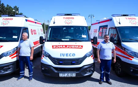 Regionlara 25 yeni ambulans və reanimobil təhvil verilib
