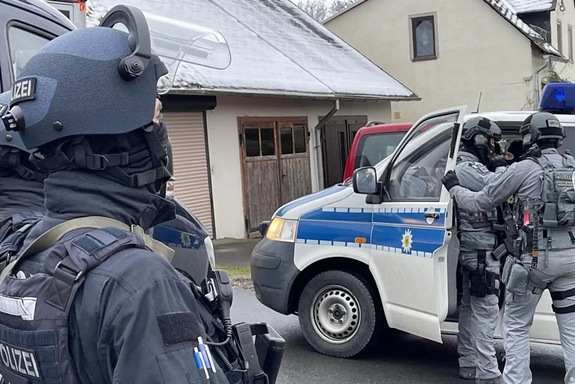 В Германии задержан ученик 8 класса за звонки с угрозами