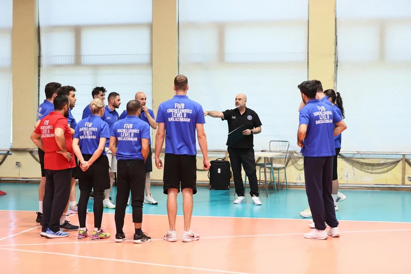 FIVB сoaching seminar concludes in Baku