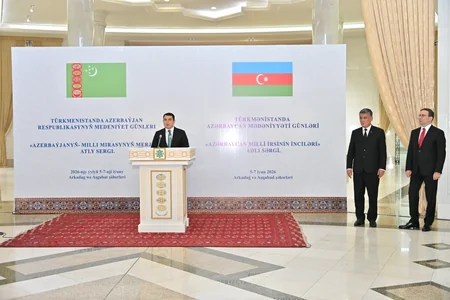 Exhibition of Azerbaijani decorative and applied arts underway in Turkmenistan