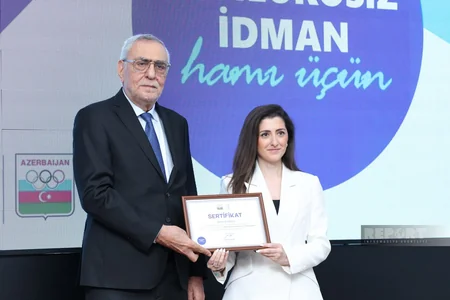 MOK-da Milli İdman Federasiyaları üçün Təhlükəsiz İdman Proqramı keçirilib